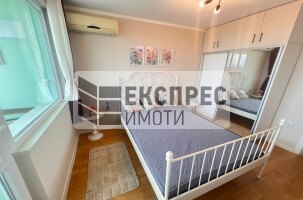 Furnished, Newly Refurbished 1 bedroom apartment, Regional hospital