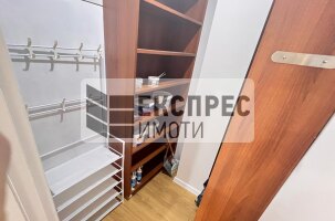 Furnished, Newly Refurbished 1 bedroom apartment, Regional hospital