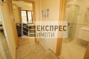 Luxury, Furnished 1 bedroom apartment, Regional hospital
