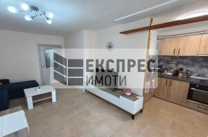 Обзаведен Тристаен апартамент, Окръжна болница