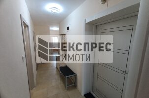 Обзаведен Тристаен апартамент, Окръжна болница