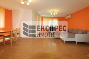 Обзаведен Четиристаен апартамент, Бриз