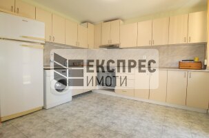 Обзаведен Четиристаен апартамент, Бриз