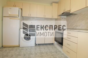 Обзаведен Четиристаен апартамент, Бриз