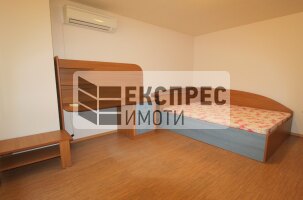 Обзаведен Четиристаен апартамент, Бриз