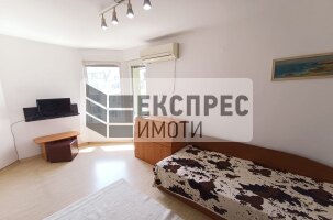 FURNISHED 2 bedroom apartment, Regional hospital