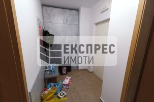  2 Schlafzimmer Wohnung, Regional hospital