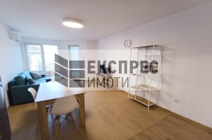  1 Schlafzimmer Wohnung, Center