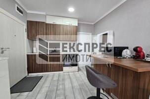 Обзаведен Двустаен апартамент, Център