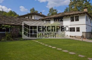 КЪЩА ЗА ГОСТИ ''ХАДЖИ ВЕЛИНОВ ХАН'' ,СЕЛО БОЖЕНЦИ, Хотел