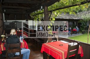 КЪЩА ЗА ГОСТИ ''ХАДЖИ ВЕЛИНОВ ХАН'' ,СЕЛО БОЖЕНЦИ, Хотел