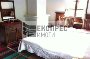 КЪЩА ЗА ГОСТИ ''ХАДЖИ ВЕЛИНОВ ХАН'' ,СЕЛО БОЖЕНЦИ, Хотел