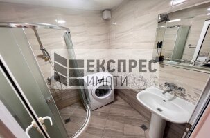 Обзаведен Двустаен апартамент, Окръжна болница