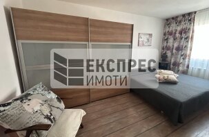 Обзавeден Тристаен апартамент, Чаталджа