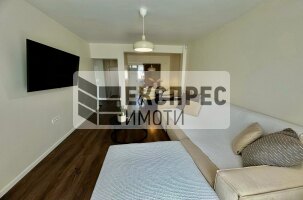  1 bedroom apartment, Center
