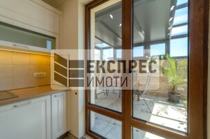 Luxury, Furnished 3 bedroom apartment, Red Square