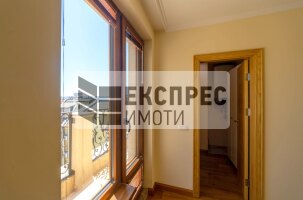 Luxury, Furnished 3 bedroom apartment, Red Square