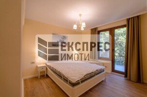 Нов, Луксозно, Обзаведен Тристаен апартамент, Окръжна болница