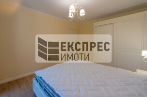 Нов, Луксозно, Обзаведен Тристаен апартамент, Окръжна болница