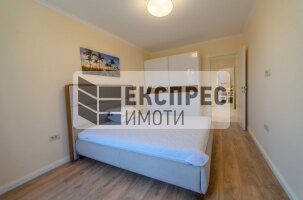 Нов, Луксозно, Обзаведен Тристаен апартамент, Общината