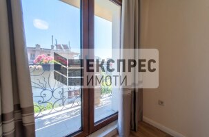 Нов, Луксозно, Обзаведен Двустаен апартамент, Общината