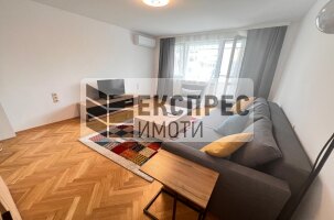 Обзаведен Тристаен апартамент, Окръжна болница