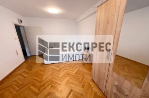 Обзаведен Тристаен апартамент, Окръжна болница