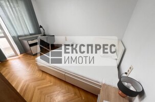 Обзаведен Тристаен апартамент, Окръжна болница