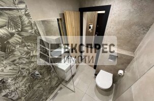 FURNISHED 2 bedroom apartment, Center