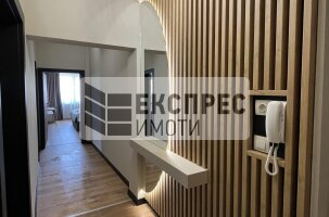 FURNISHED 2 bedroom apartment, Center