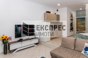  1 Schlafzimmer Wohnung, Center