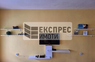 Обзаведен Тристаен апартамент, Окръжна болница