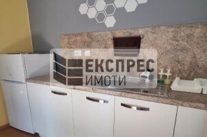 Обзаведен Тристаен апартамент, Окръжна болница