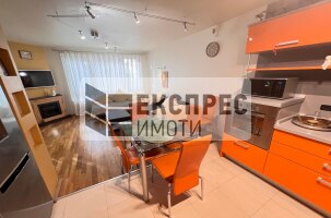 Обзаведен Тристаен апартамент, Окръжна болница