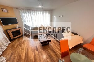 Обзаведен Тристаен апартамент, Окръжна болница