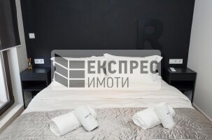  Тристаен апартамент, Център