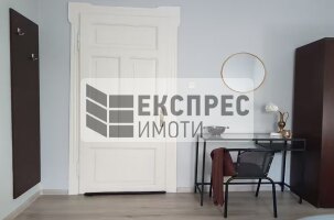 FURNISHED 2 bedroom apartment, Center