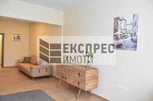 Обзаведен Двустаен апартамент, Център