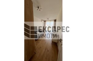 Furnished 2 bedroom apartment, Center