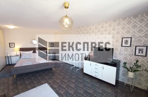 Обзаведен Едностаен апартамент, Център