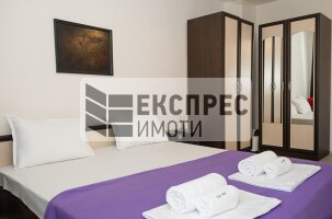 Обзаведен Тристаен апартамент, Окръжна болница