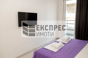 Обзаведен Тристаен апартамент, Окръжна болница