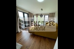 Обзаведен Двустаен апартамент, Център