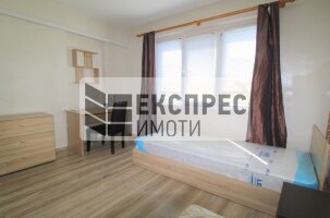 Furnished 2 bedroom apartment, Red Square
