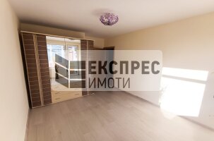 Полуобзаеден, Тристаен апартамент, Чаталджа