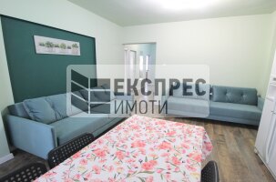 Обзаведен Четиристаен апартамент, Общината