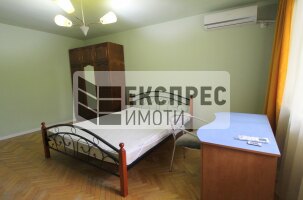 Обзаведен Четиристаен апартамент, Общината