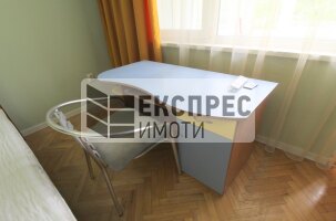 Обзаведен Четиристаен апартамент, Общината