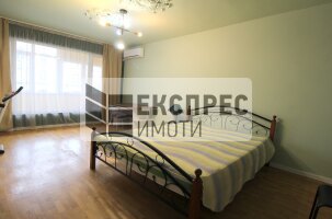 Обзаведен Четиристаен апартамент, Общината