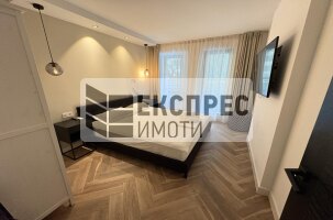 Обзаведен Тристаен апартамент, Център